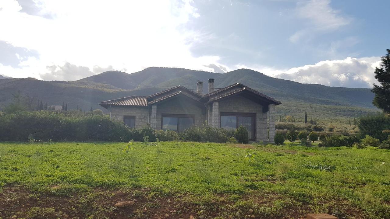 Lithos Villas Amfikleia Dış mekan fotoğraf
