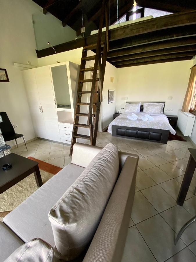 Lithos Villas Amfikleia Dış mekan fotoğraf