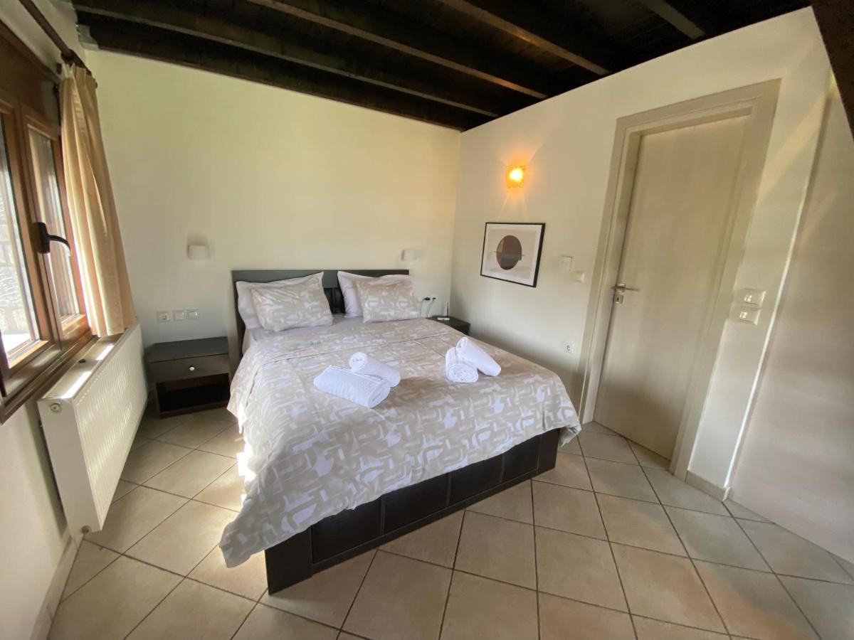 Lithos Villas Amfikleia Dış mekan fotoğraf