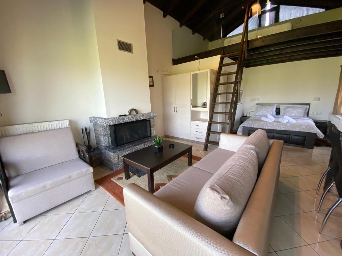 Lithos Villas Amfikleia Dış mekan fotoğraf