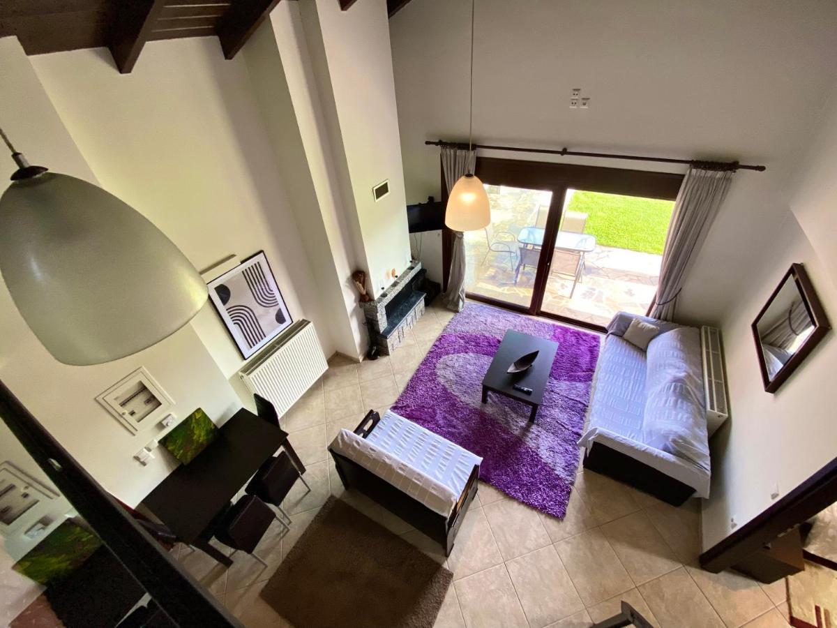 Lithos Villas Amfikleia Dış mekan fotoğraf