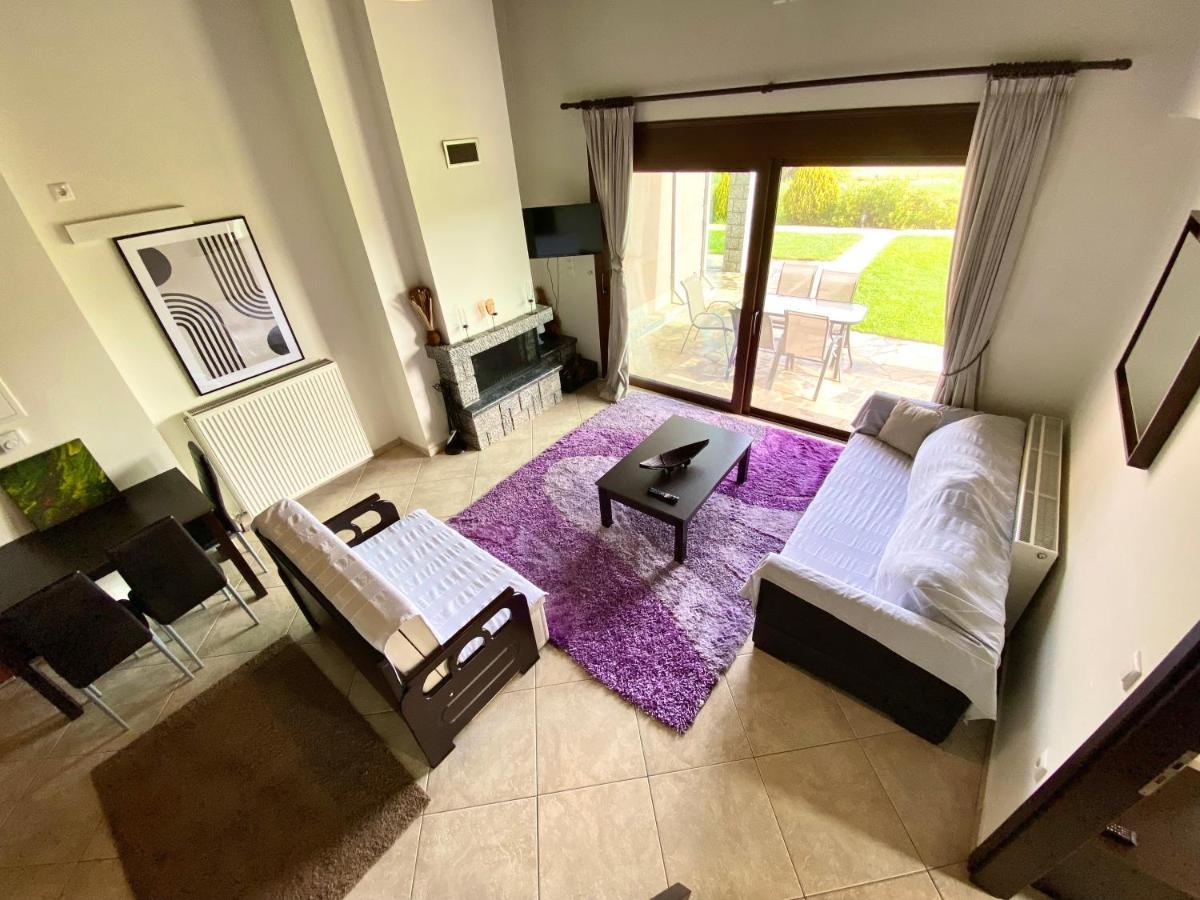 Lithos Villas Amfikleia Dış mekan fotoğraf